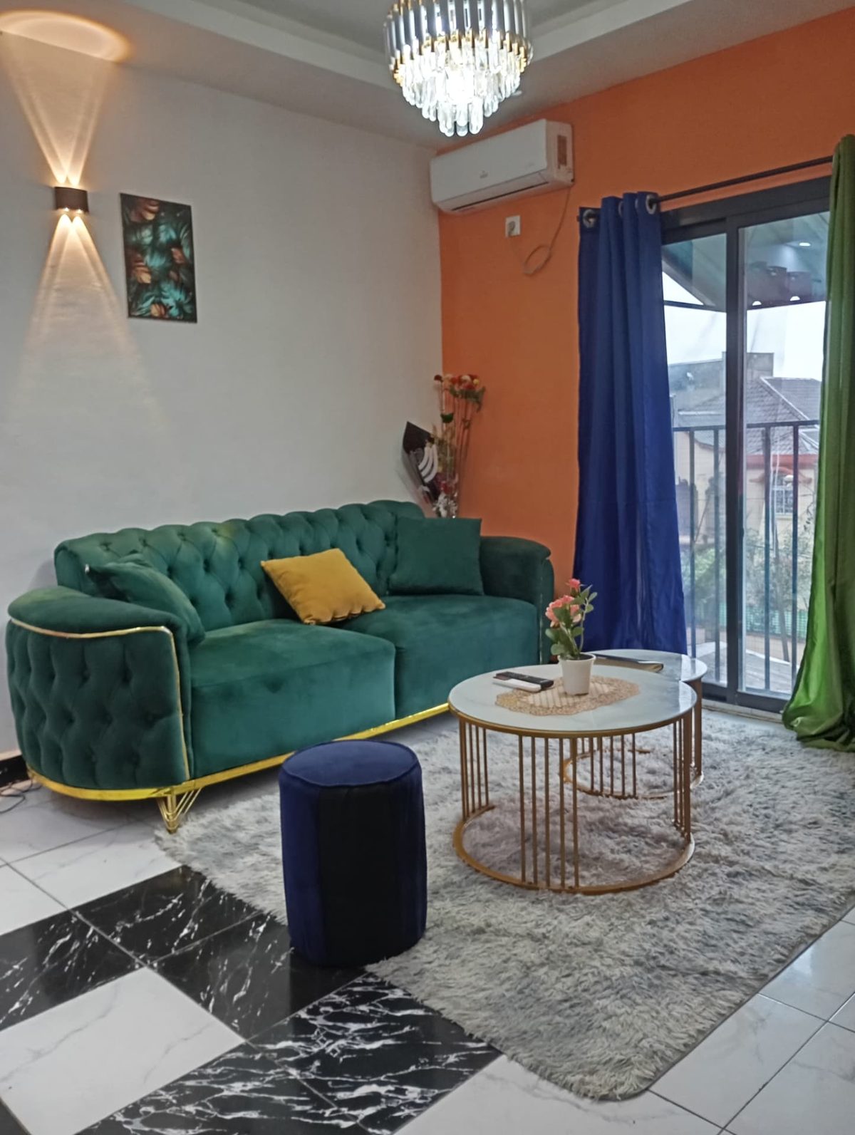 GTech VIP — salon, photo 1